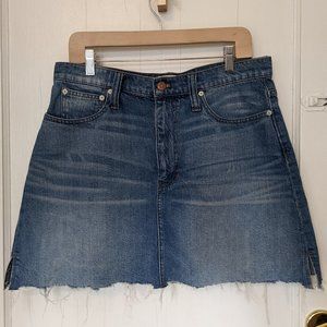 Madewell denim cutoff skirt, Size 31